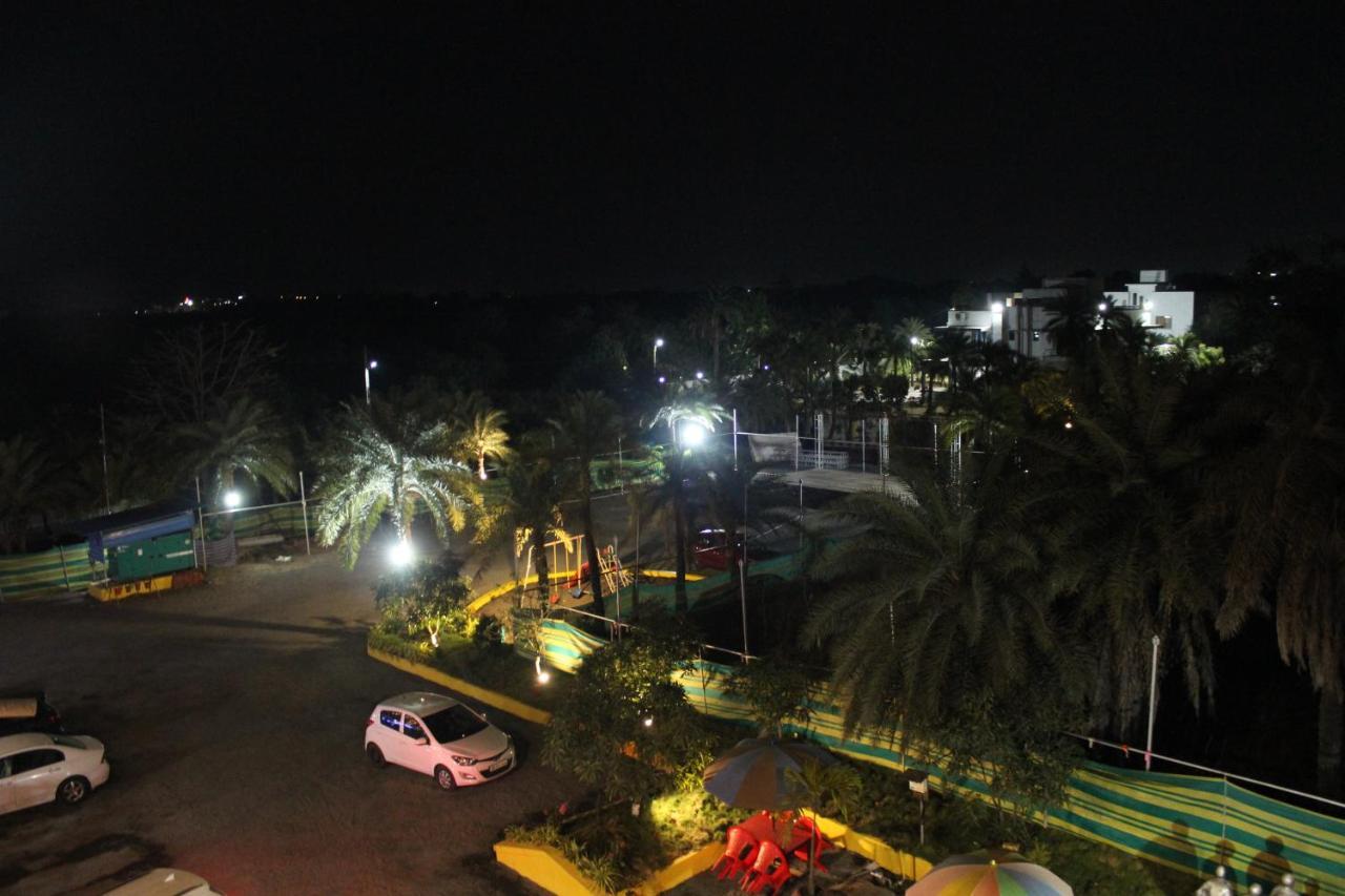 Hotel Silver Resort دامان المظهر الخارجي الصورة