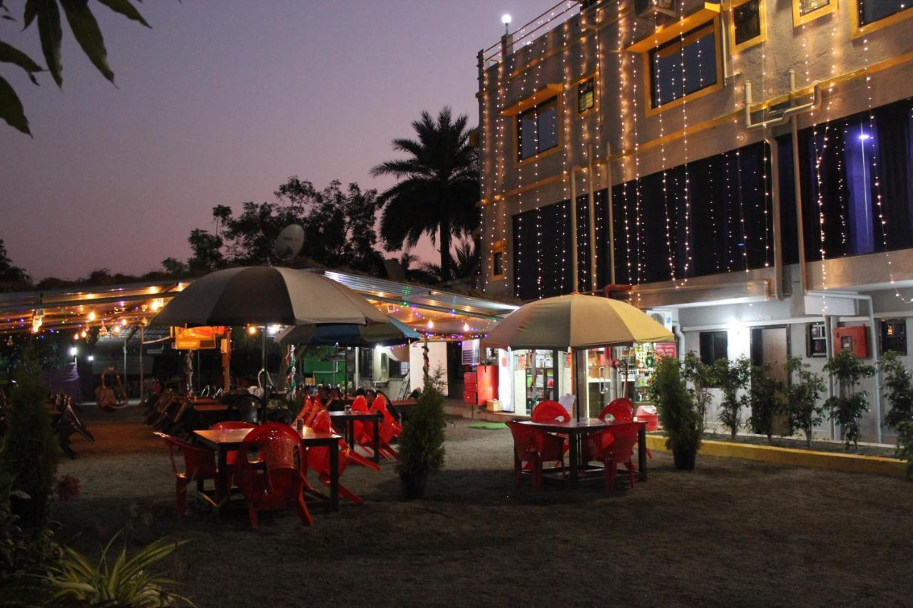 Hotel Silver Resort دامان المظهر الخارجي الصورة